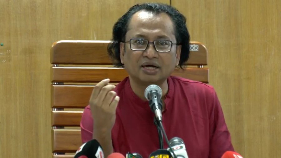 ডিসির বদলির সঙ্গে মাজার ইস্যু জড়িয়ে দেখার সুযোগ নেই